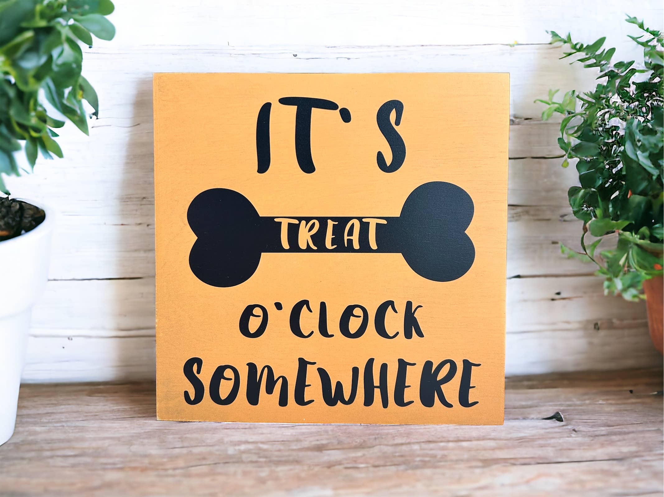 Treat O Clock - Rustic Wood Dog Sign Pet Decor
